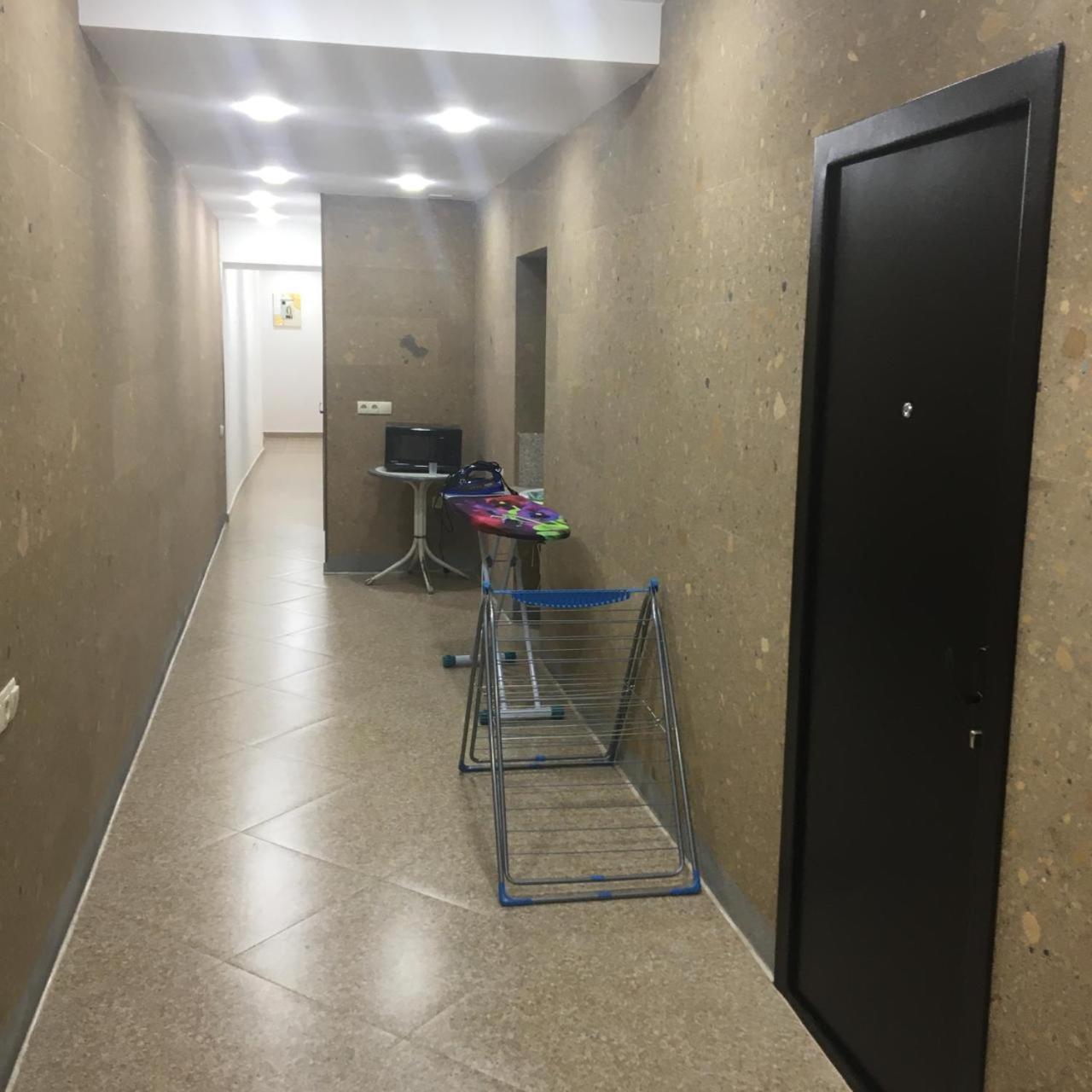 יירבאן Aygestan Apartments מראה חיצוני תמונה