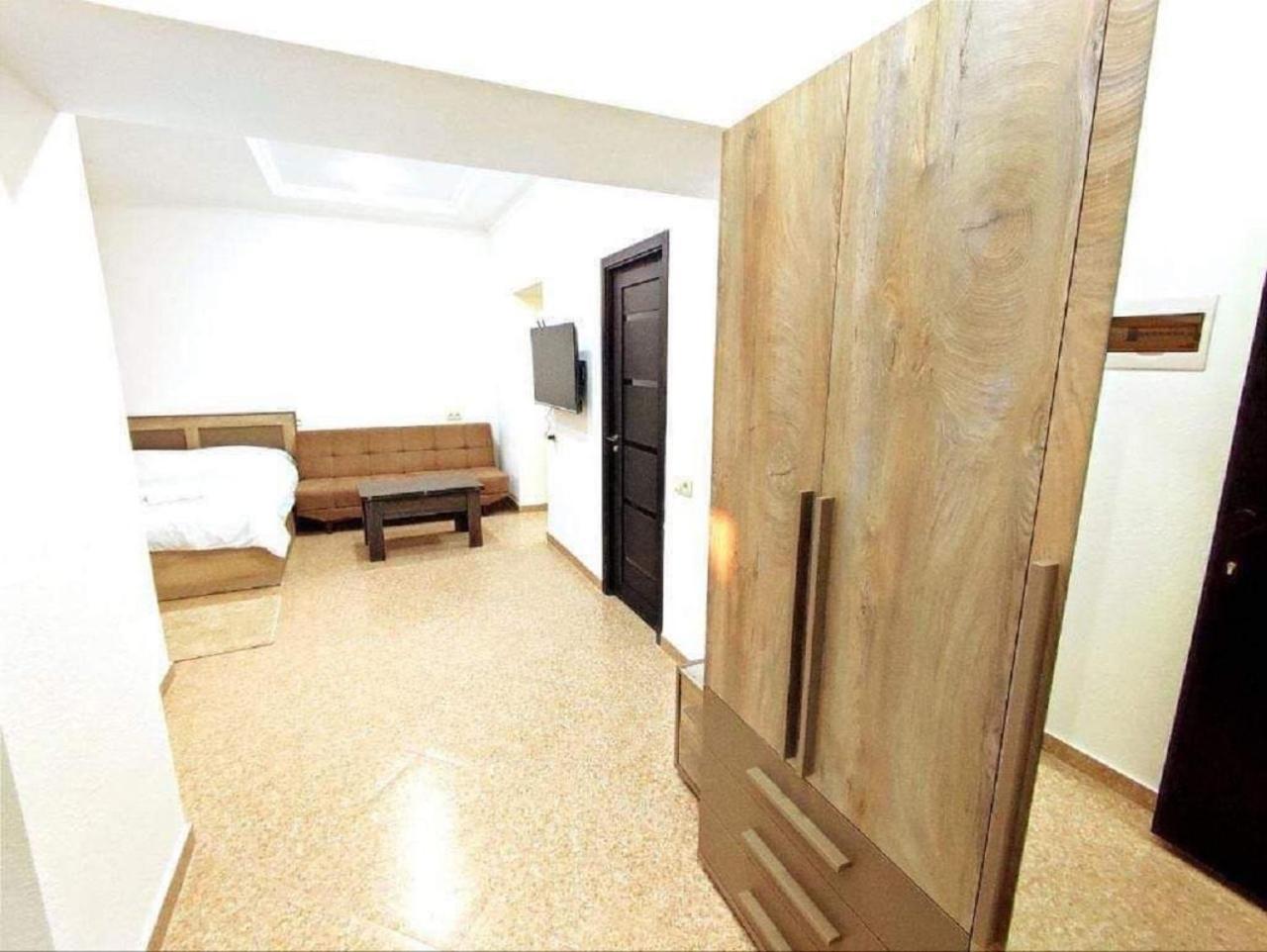 יירבאן Aygestan Apartments מראה חיצוני תמונה